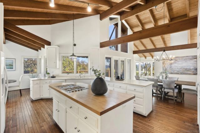 4955 Rancho Viejo Dr, Del Mar, CA 92014