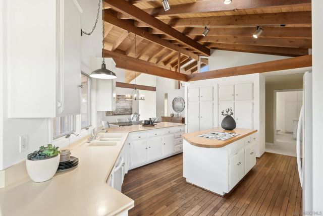 4955 Rancho Viejo Dr, Del Mar, CA 92014