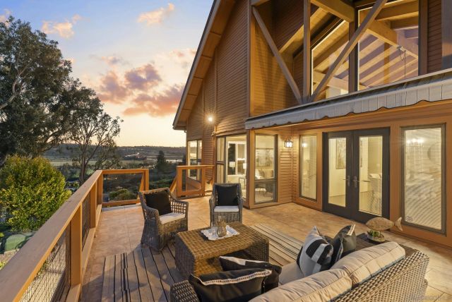 4955 Rancho Viejo Dr, Del Mar, CA 92014