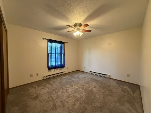 1014 Holly Drive, Norwalk, IA 50211
