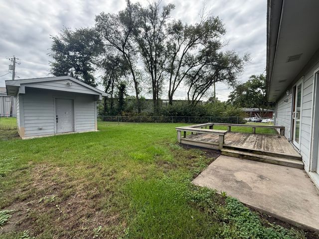 1014 Holly Drive, Norwalk, IA 50211