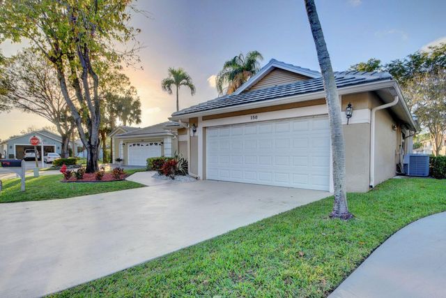 150 Harbor Lake Circle, Greenacres, FL 33413