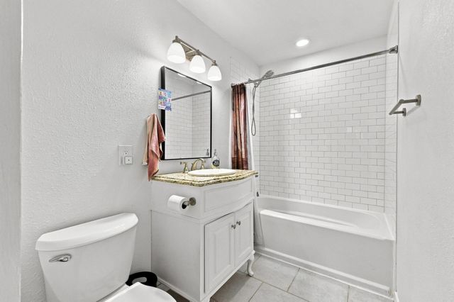 298 7th Street, Honey Grove, TX 75446