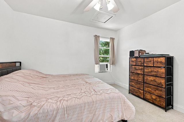 298 7th Street, Honey Grove, TX 75446