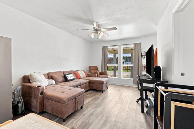 298 7th Street, Honey Grove, TX 75446