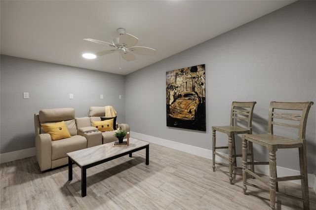 115 87TH AVENUE N, St Petersburg, FL 33702