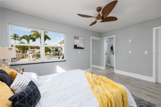 115 87TH AVENUE N, St Petersburg, FL 33702