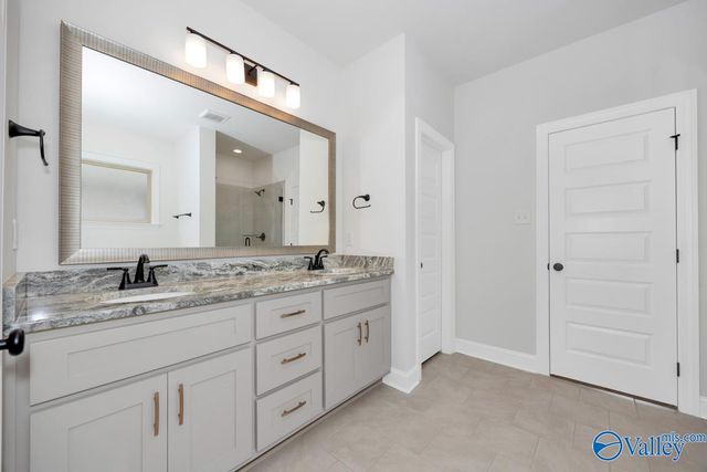 124 Pike Ackert Road, Meridianville, AL 35759