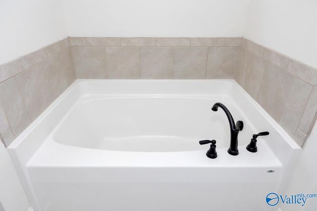 124 Pike Ackert Road, Meridianville, AL 35759