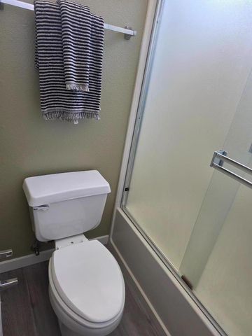 1464 Los Buellis Way, Milpitas, CA 95035