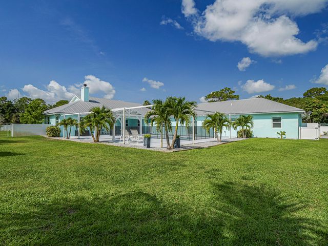 406 9th Court, Vero Beach, FL 32962