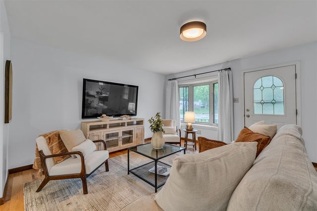 2529 Hampshire Road, Ann Arbor, MI 48104