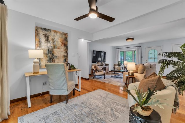 2529 Hampshire Road, Ann Arbor, MI 48104