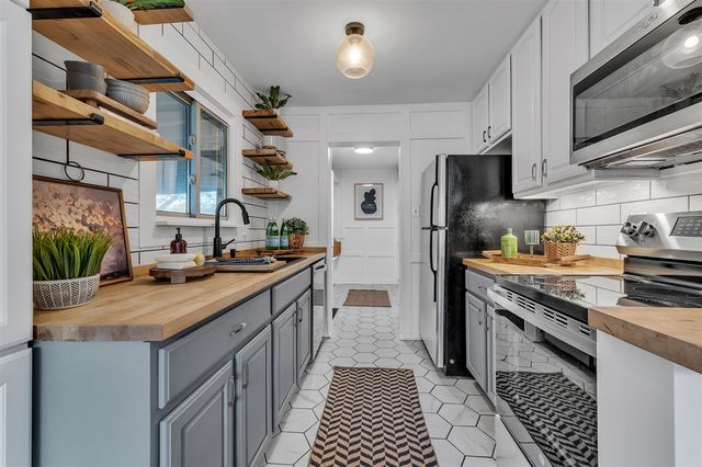 2529 Hampshire Road, Ann Arbor, MI 48104