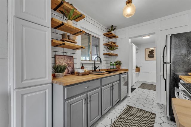 2529 Hampshire Road, Ann Arbor, MI 48104