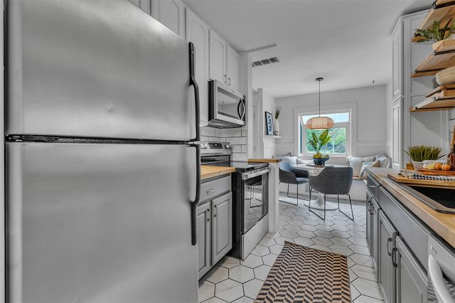 2529 Hampshire Road, Ann Arbor, MI 48104