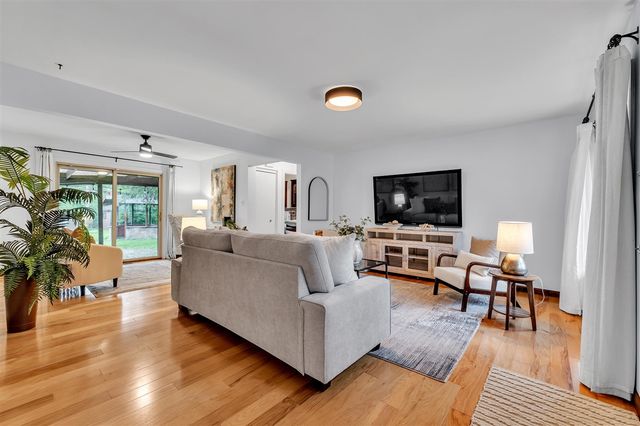 2529 Hampshire Road, Ann Arbor, MI 48104