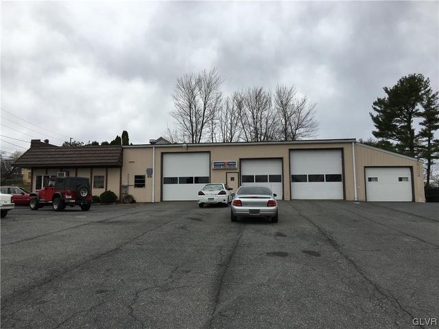 2164 Community Drive, Moore Twp, PA 18014