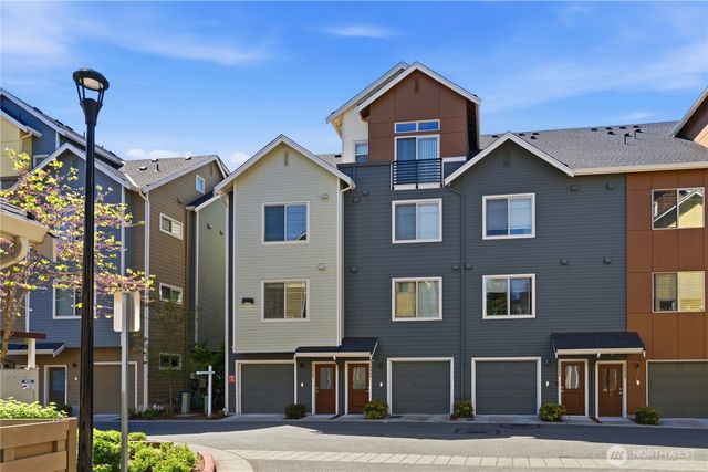 15865 NE 14th Road, Bellevue, WA 98008