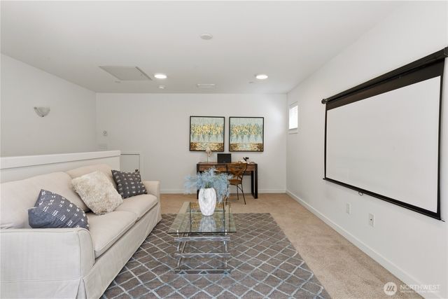 15865 NE 14th Road, Bellevue, WA 98008