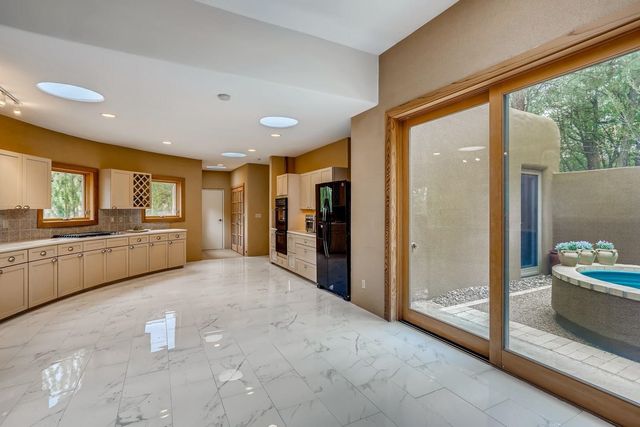 1404 Tesuque Creek, Santa Fe, NM 87501