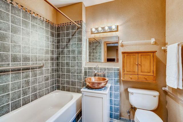 1404 Tesuque Creek, Santa Fe, NM 87501