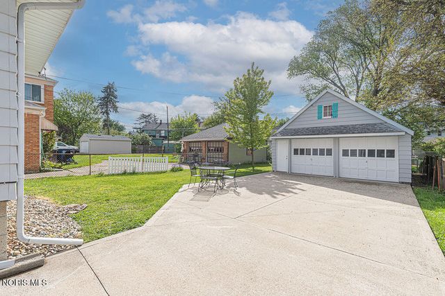 1889 Princeton Drive, Toledo, OH 43614