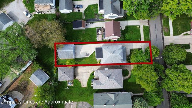 1889 Princeton Drive, Toledo, OH 43614