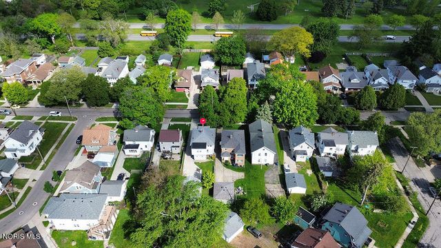 1889 Princeton Drive, Toledo, OH 43614