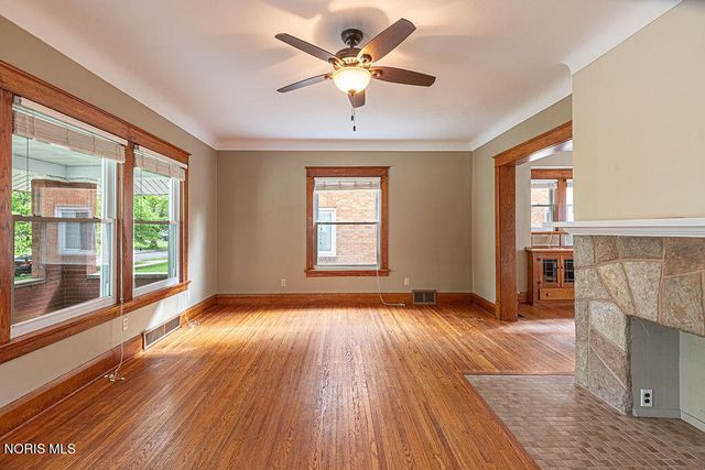 1889 Princeton Drive, Toledo, OH 43614