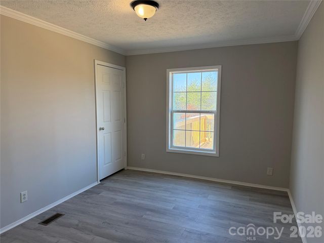 190 Noahs World Lane, Union Mills, NC 28167