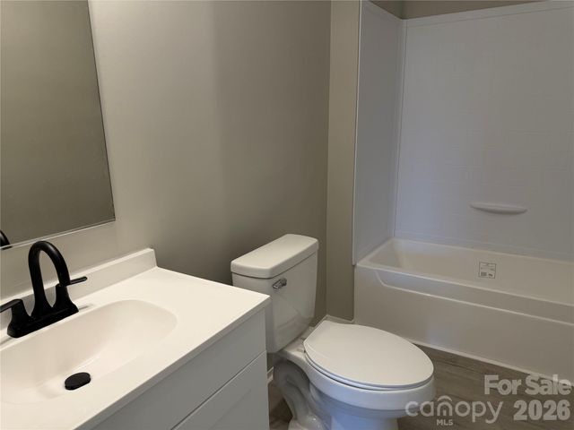 190 Noahs World Lane, Union Mills, NC 28167