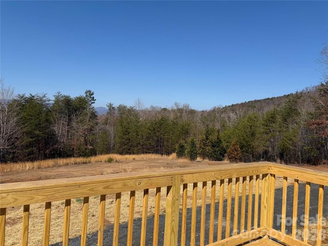 190 Noahs World Lane, Union Mills, NC 28167