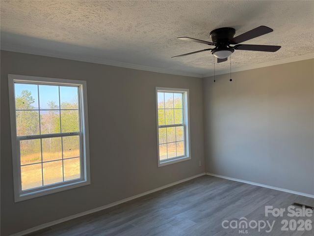 190 Noahs World Lane, Union Mills, NC 28167