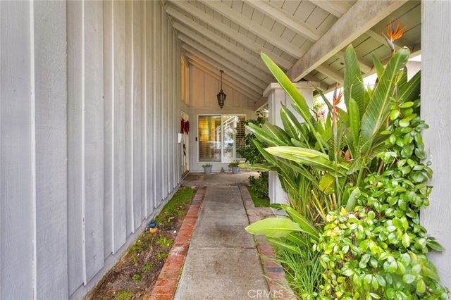 25442 Via Escovar, Valencia, CA 91355