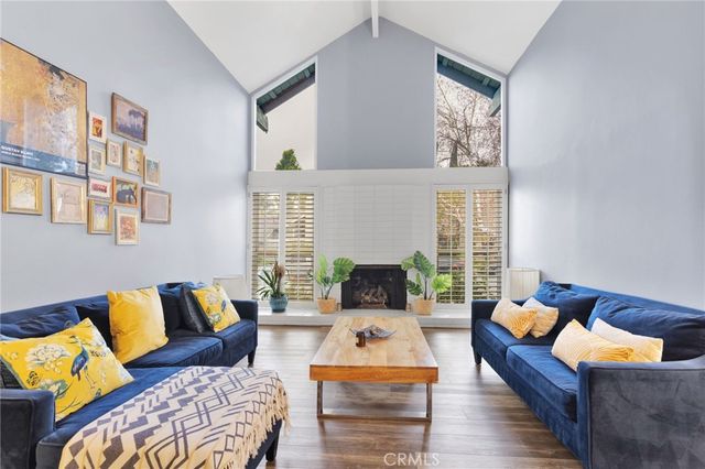 25442 Via Escovar, Valencia, CA 91355