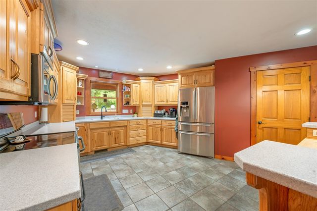 10810 Ingersoll Drive, Howard City, MI 49329