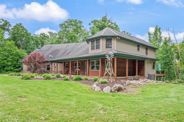10810 Ingersoll Drive, Howard City, MI 49329