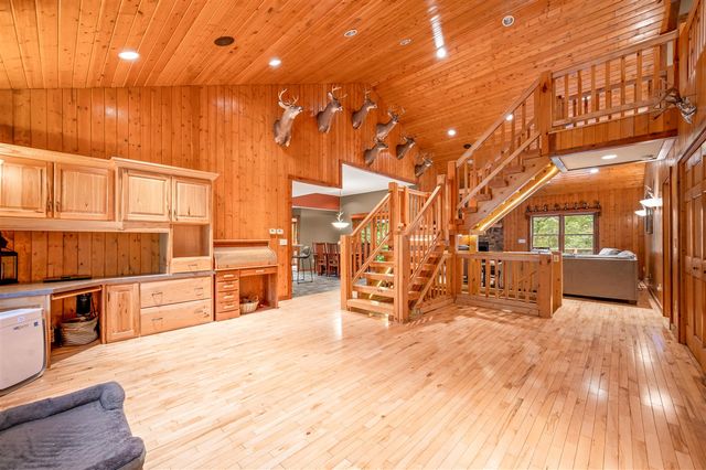 10810 Ingersoll Drive, Howard City, MI 49329