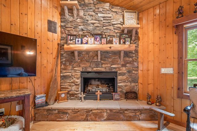 10810 Ingersoll Drive, Howard City, MI 49329