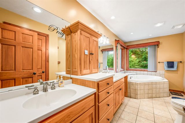 10810 Ingersoll Drive, Howard City, MI 49329