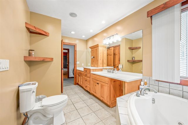 10810 Ingersoll Drive, Howard City, MI 49329