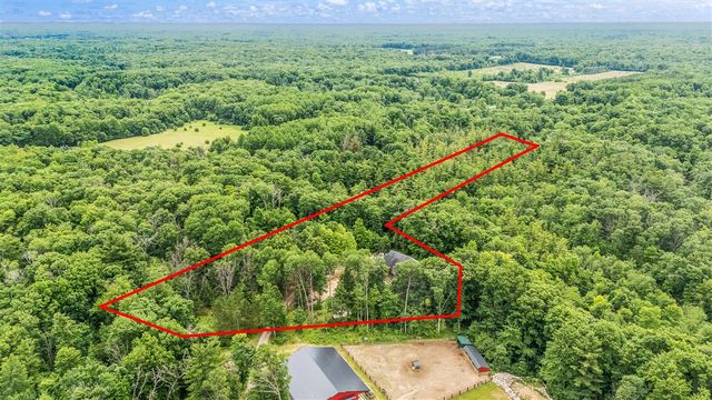 10810 Ingersoll Drive, Howard City, MI 49329