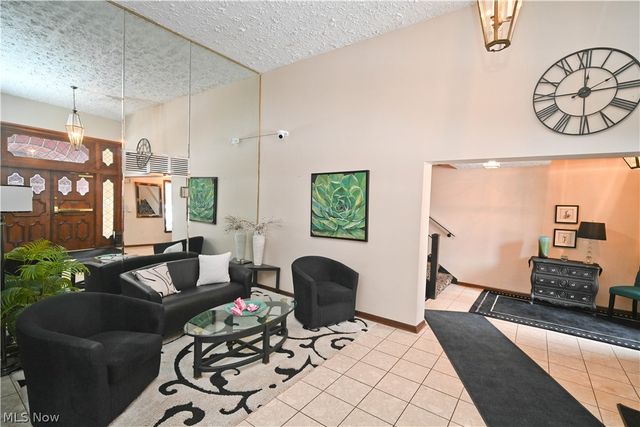 5200 West Boulevard 505, Youngstown, OH 44512