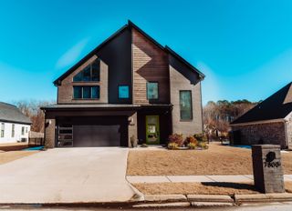 7800 South Shoreline Blvd, Benton, AR 72019