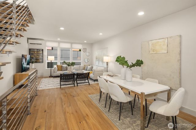 1122 5th Avenue N, Seattle, WA 98109