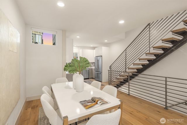 1122 5th Avenue N, Seattle, WA 98109