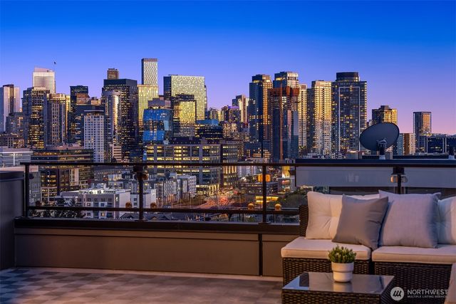 1122 5th Avenue N, Seattle, WA 98109