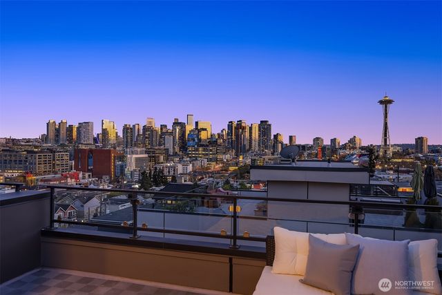 1122 5th Avenue N, Seattle, WA 98109