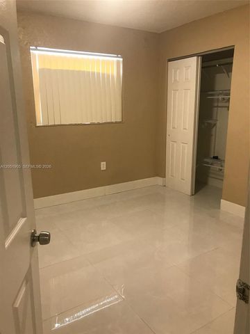 4550 SW 67th Ave 7, Miami, FL 33155